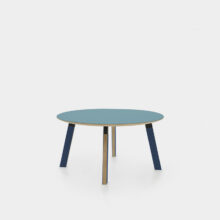 runder Couchtisch C63 mit Tischbeinen aus Multiplex mit Linoleumbeschichtung